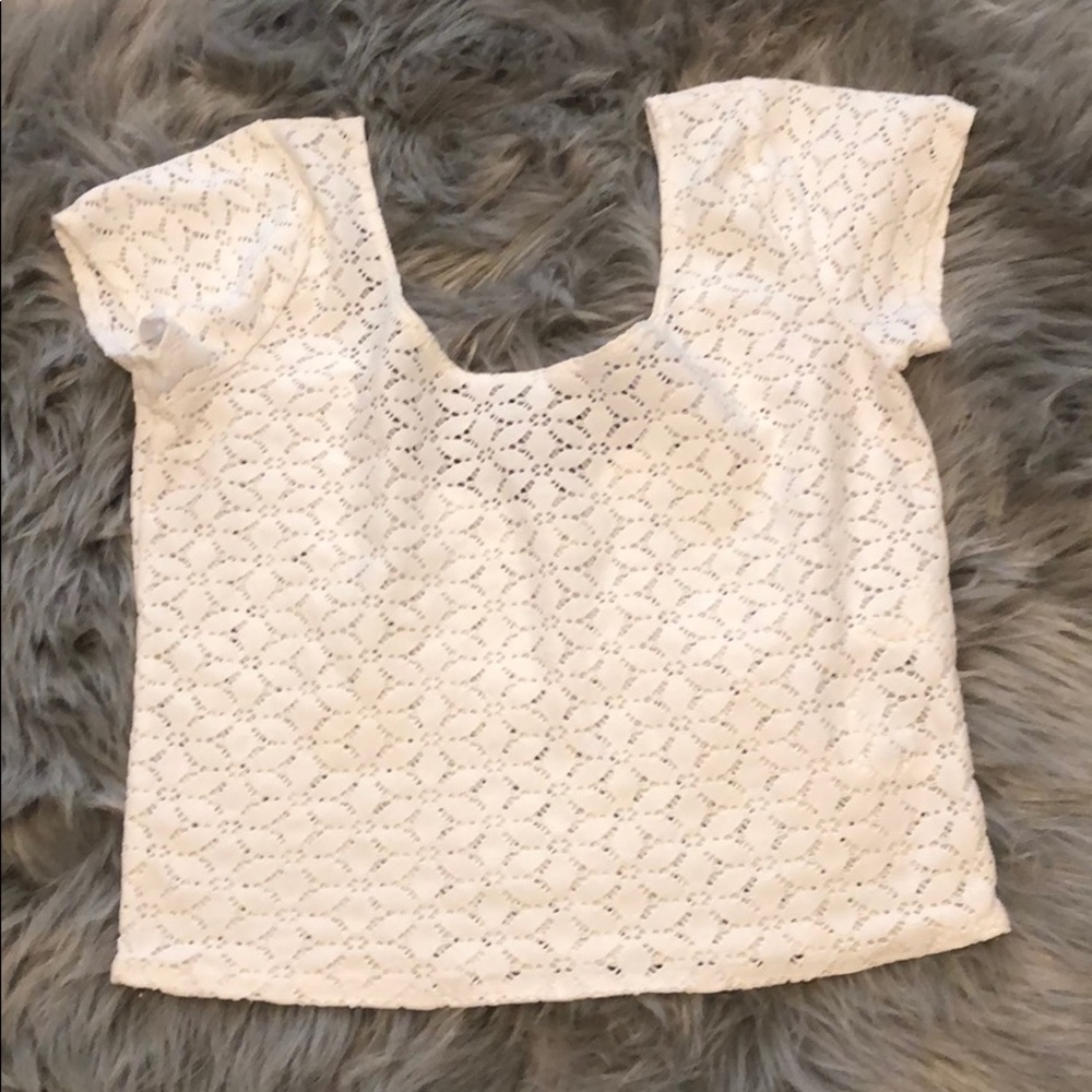 White crop top